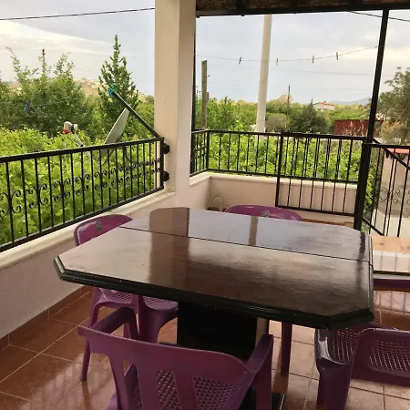 Doganin Kalbinden Muhtesem Bir Tatil Imkani Μούγκλα